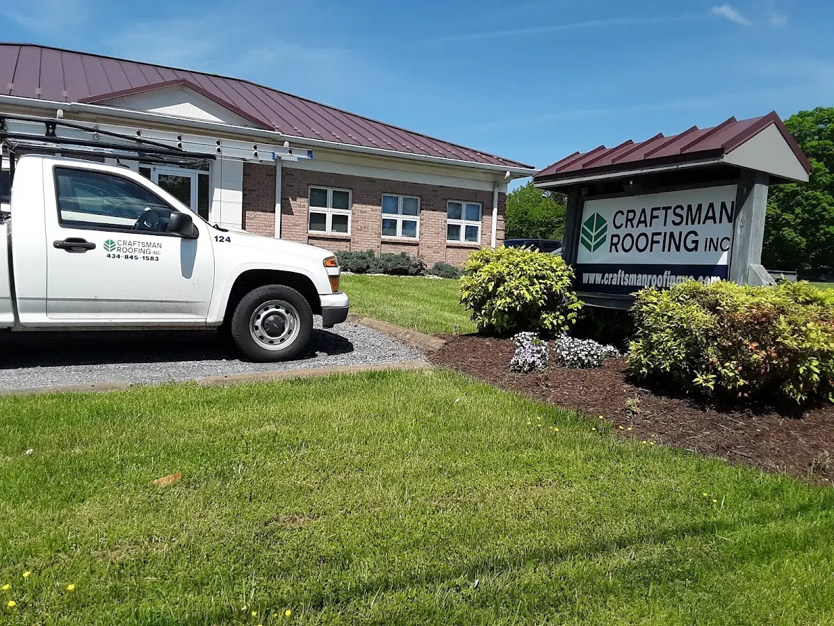 Quality Ice Dam Removal by experienced craftsmen in Overlook